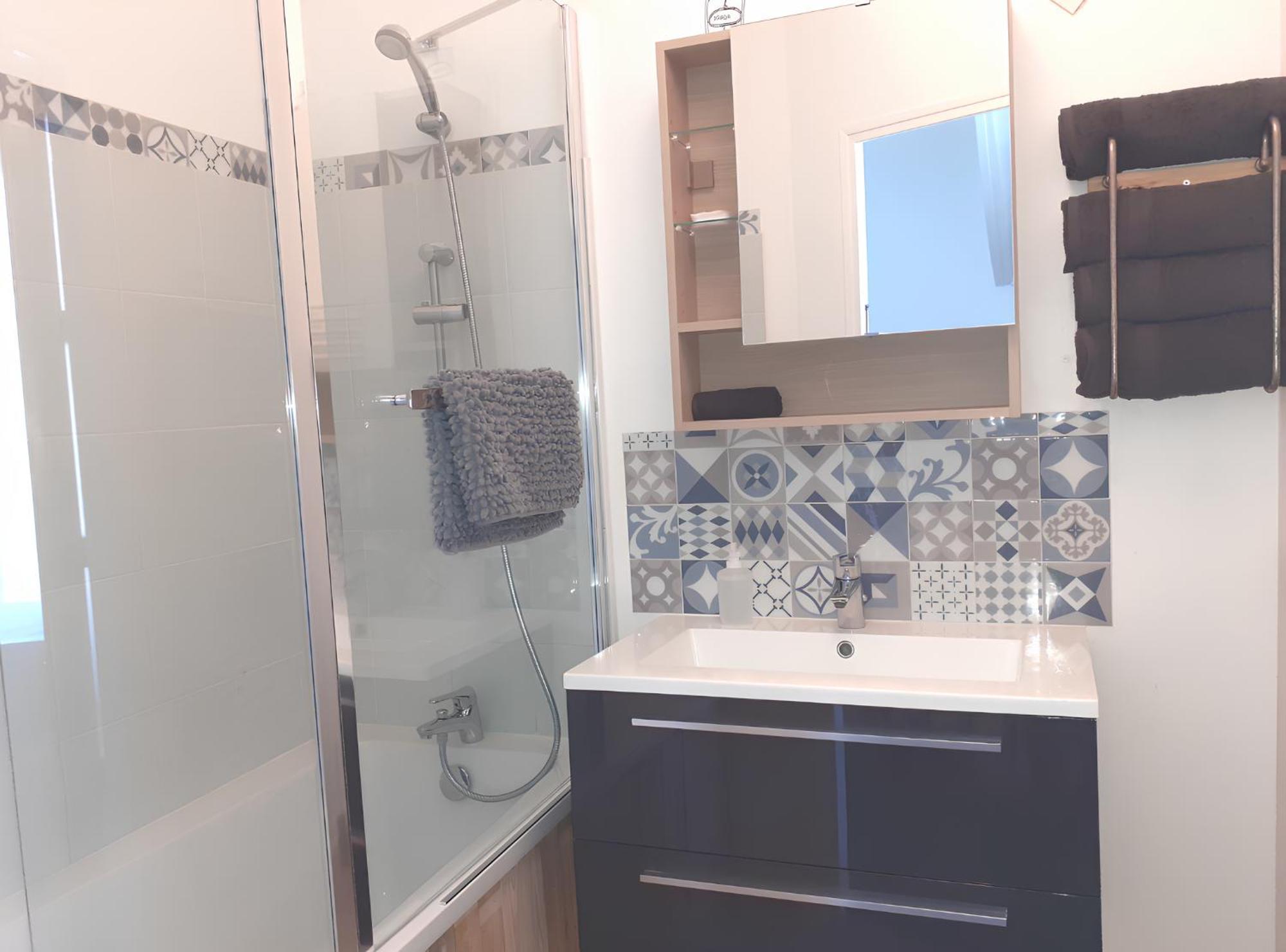 L'Artistique, 4 Lits, 2 Chambres, Stationnement Gratuit, Spacieux, Atypique Amiens Exterior foto